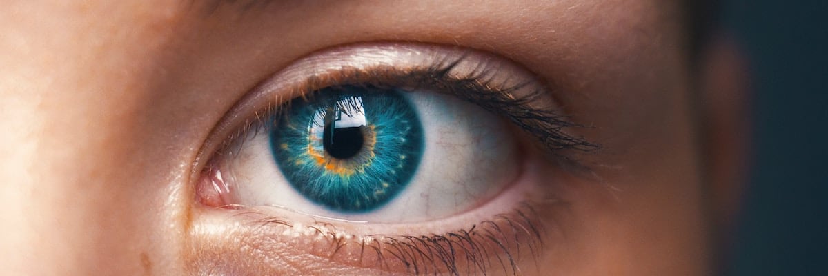 how-long-does-lasik-eye-surgery-last-personaleyes